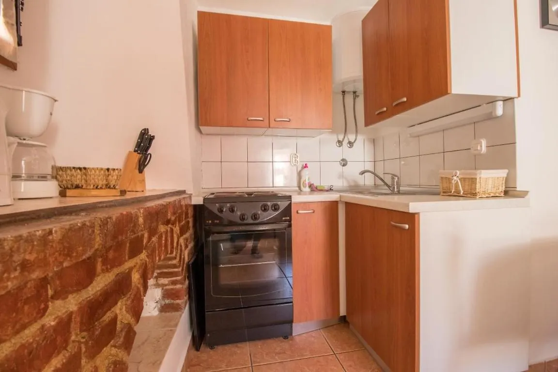 Dr Hero Apartments Baška