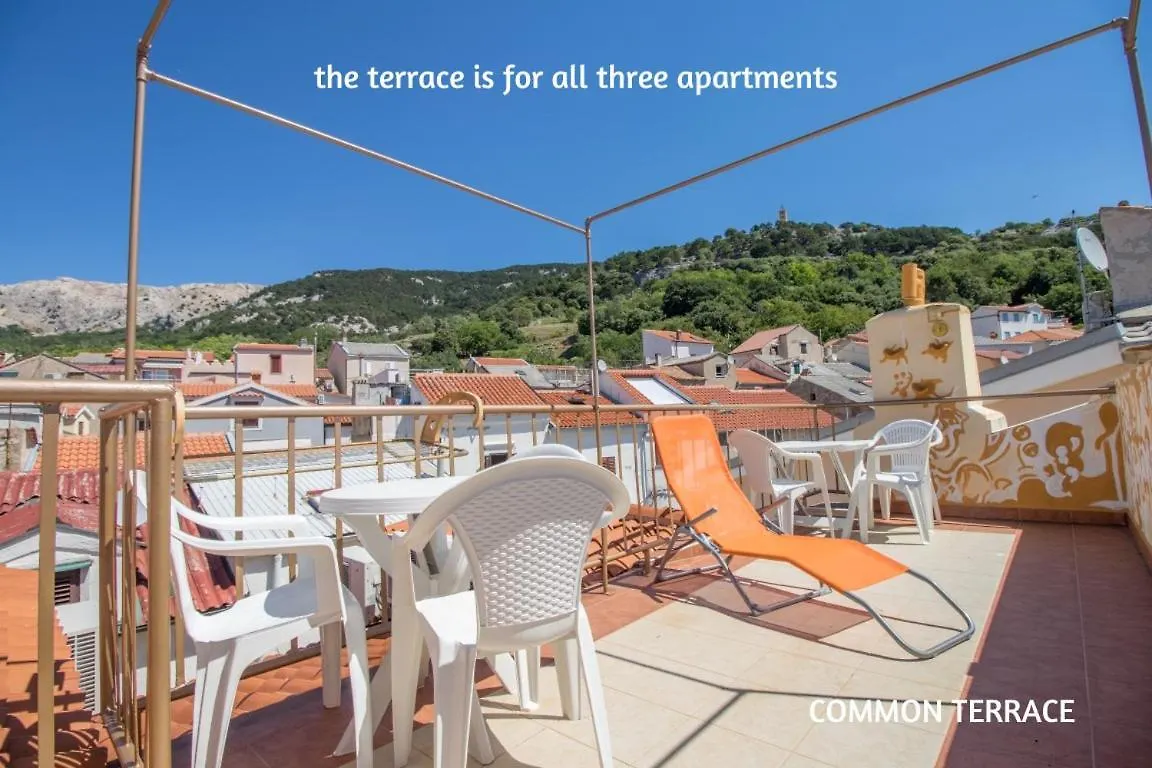 Dr Hero Apartments Baška